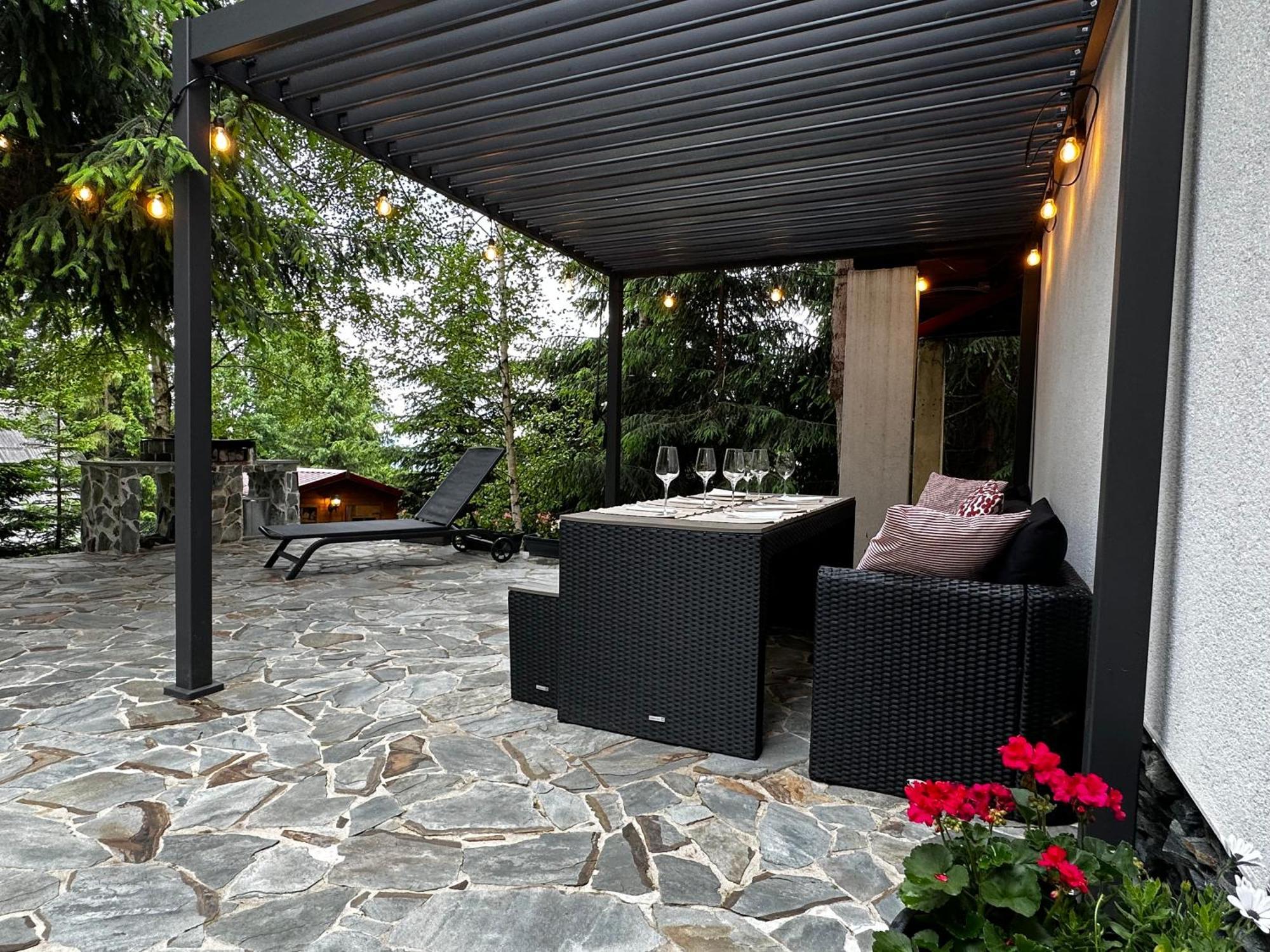 Mountain Chalet - Cabana La Muntele Baisorii Muntele Cacovei  外观 照片