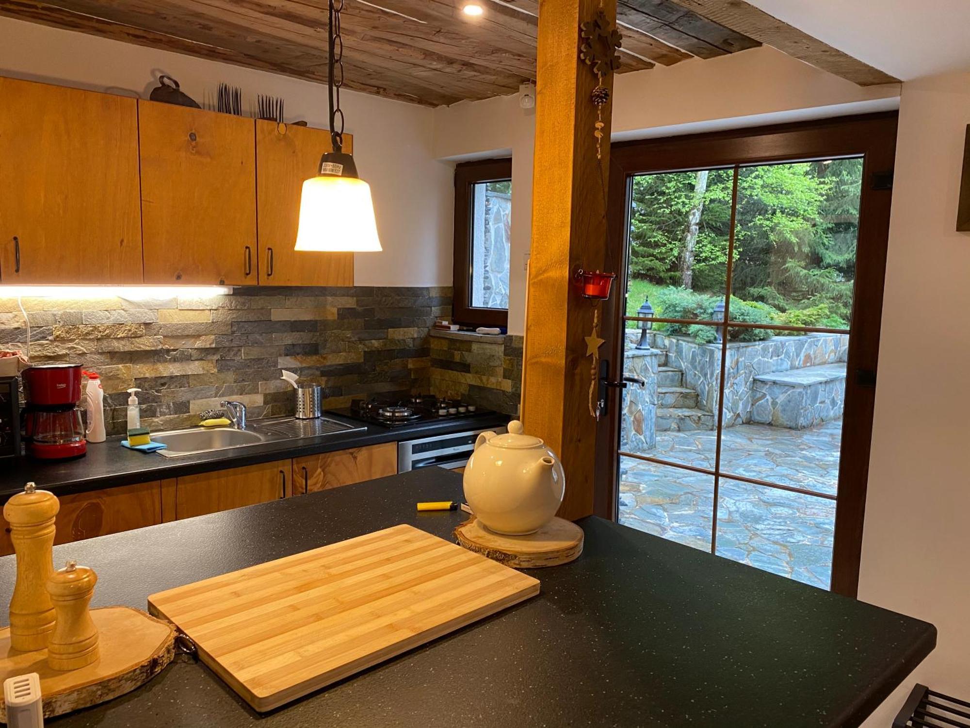 Mountain Chalet - Cabana La Muntele Baisorii Muntele Cacovei  外观 照片
